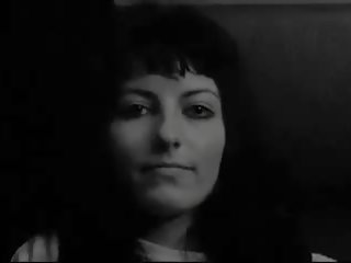 Ulkaantjes 1976: 葡萄收穫期 marriageable 性別 視頻 電影 24