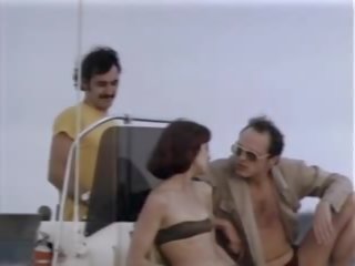 From holly with love - 1978, mugt wintaž porno 19