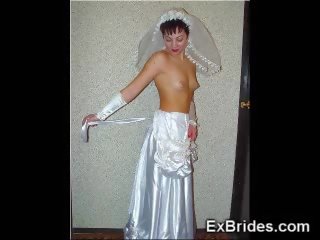 Yang luar biasa pengantin sama sekali gila!
